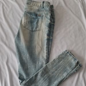 Previously LOVED Distressed Denim Skinny Jeans